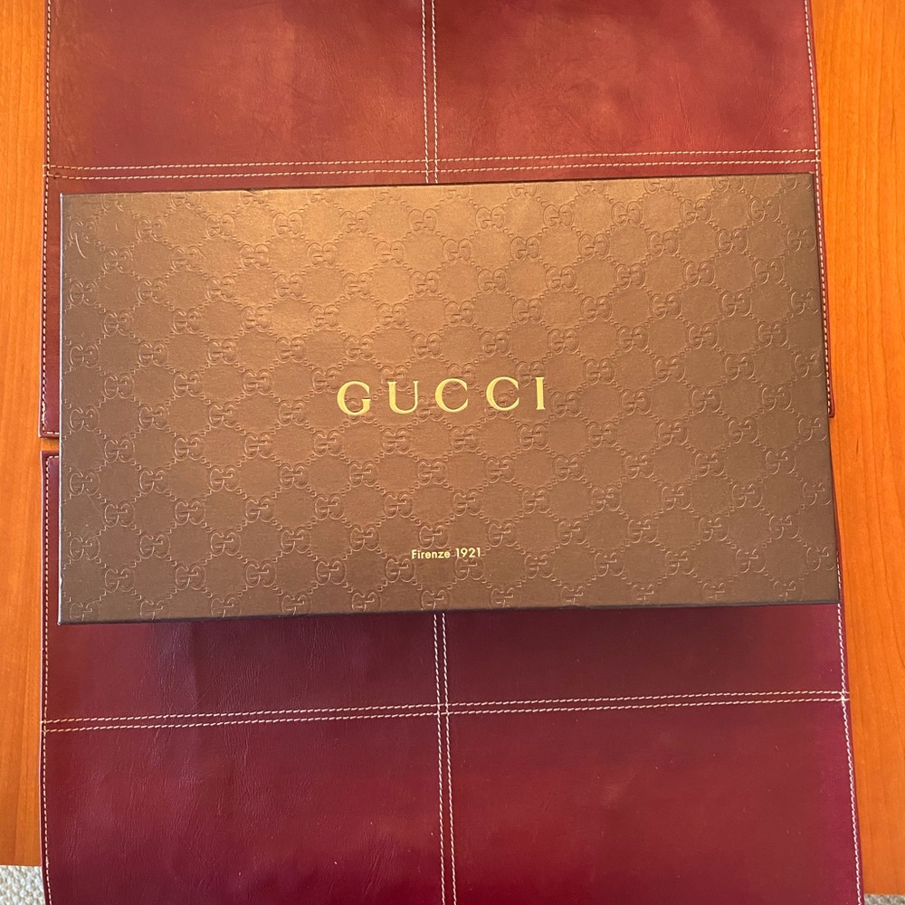 Gucci shoe box #1